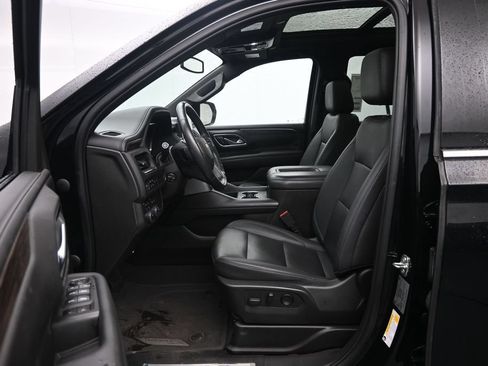 Used 2022 Chevrolet Tahoe LT w/ Luxury Package AWD/4WD image 24