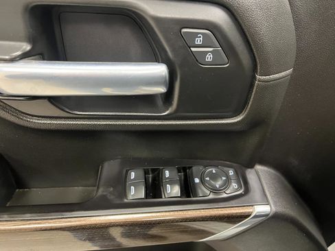 Used 2020 Chevrolet Silverado 1500 LT w/ All-Star Edition image 35