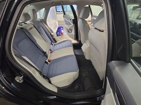 New 2026 Volkswagen Jetta SE FWD image 16
