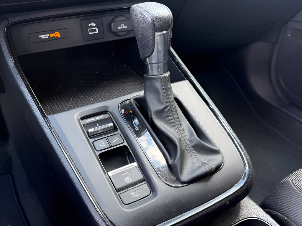 Used 2024 Honda CR-V LX image 29