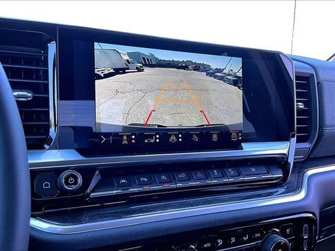 New 2026 Chevrolet Silverado 1500 LTZ AWD/4WD image 15