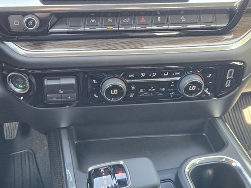 New 2025 Chevrolet Silverado 1500 LT w/ Z71 Off-Road Package image 15