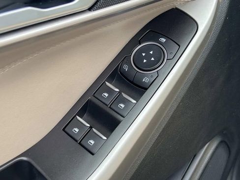 Certified 2023 Ford Explorer XLT w/ Equipment Group 202A AWD/4WD image 20