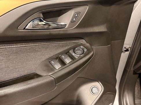 Used 2023 Chevrolet TrailBlazer ACTIV w/ Sun and Liftgate Package FWD image 14