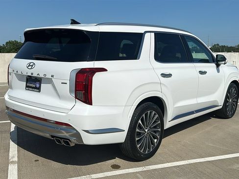 Used 2024 Hyundai Palisade Calligraphy AWD/4WD image 14