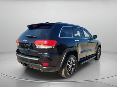 Used 2017 Jeep Grand Cherokee Limited w/ Luxury Group II