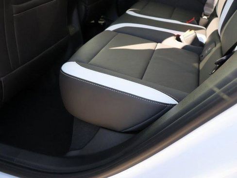 New 2025 Buick Envision Sport Touring image 17