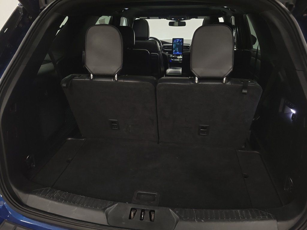 Used 2021 Ford Explorer ST w/ Equipment Group 401A AWD/4WD image 25