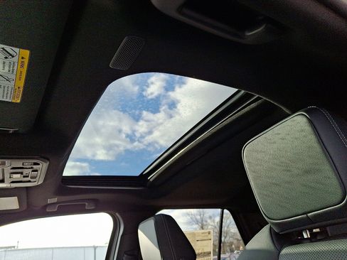 New 2025 Toyota 4Runner TRD Off-Road Premium image 8