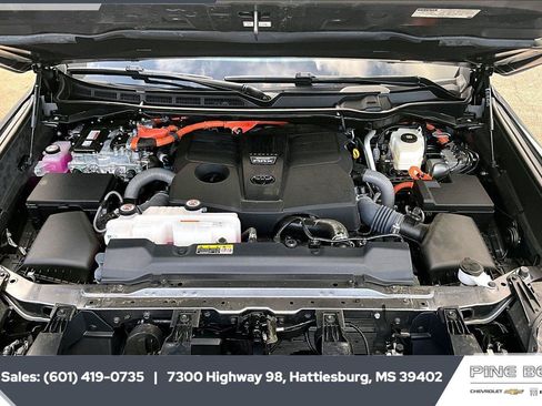 Used 2025 Toyota Sequoia TRD Pro w/ Tow Technology Package AWD/4WD image 8