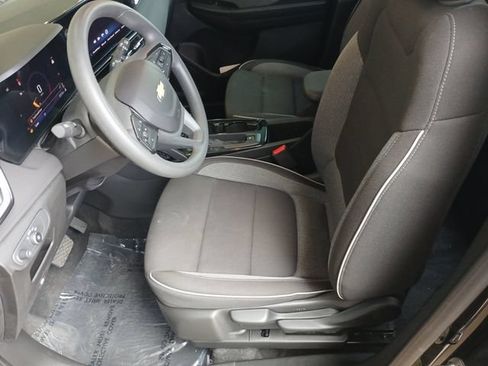 Used 2026 Chevrolet TrailBlazer LT w/ Driver Confidence Package FWD image 24