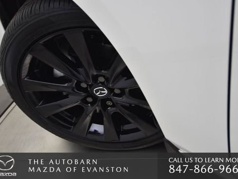 Used 2025 MAZDA MAZDA3 2.5 Turbo Sedan w/Premium Plus AWD/4WD image 32