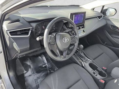 Used 2024 Toyota Corolla LE image 11