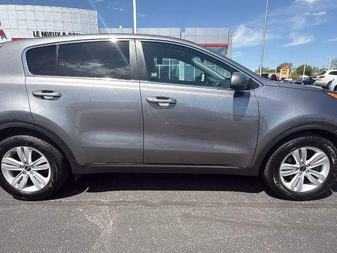 Used 2018 Kia Sportage LX FWD image 8