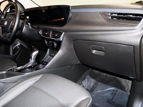 Used 2024 Buick Encore GX Sport Touring w/ Comfort Package image 60