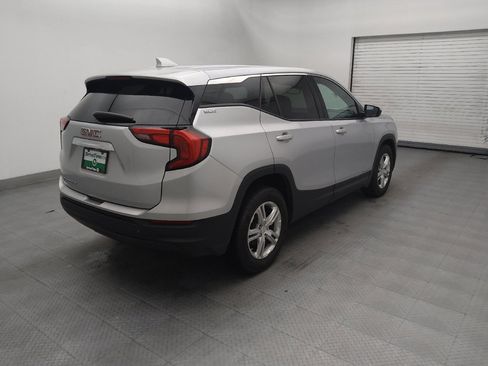 Used 2020 GMC Terrain SLE FWD image 9
