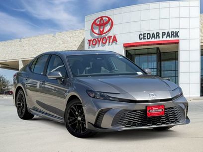 Used 2025 Toyota Camry SE