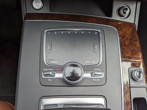 Used 2018 Audi Q5 2.0T Premium Plus image 24