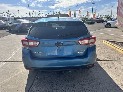 Used 2017 Subaru Impreza 2.0i image 8