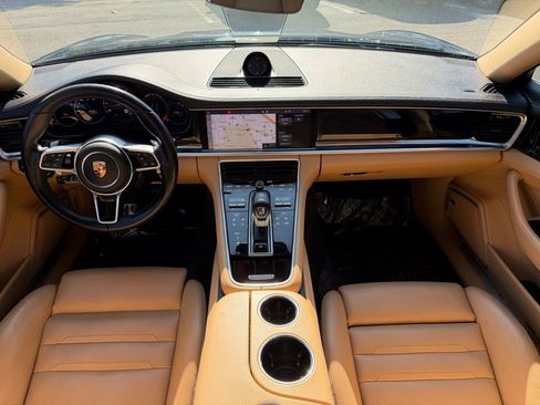 Used 2018 Porsche Panamera w/ Premium Package Plus RWD image 26