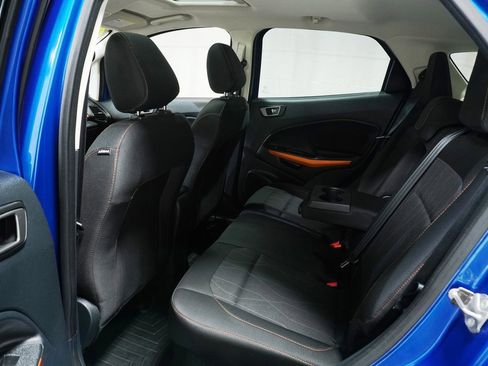 Used 2021 Ford EcoSport SE w/ SE Convenience Package image 11