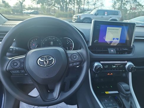 New 2025 Toyota RAV4 XLE w/ Convenience Package FWD image 17