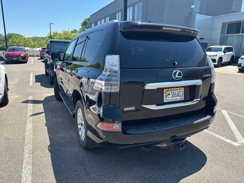 Used 2016 Lexus GX 460 w/ Premium Package AWD/4WD image 12