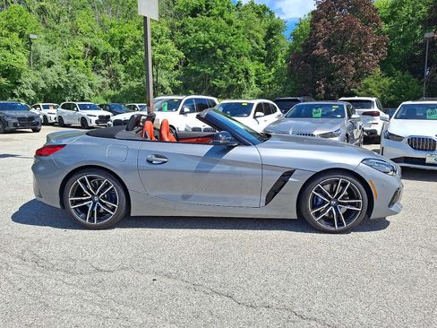 Used 2023 BMW Z4 M40i w/ Premium Package RWD image 7