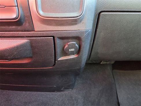 Certified 2018 RAM 1500 Express image 28