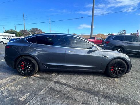 Used 2020 Tesla Model 3 Long Range image 4
