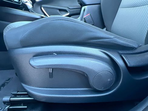 Used 2022 Kia Soul LX w/ Technology Package FWD image 12