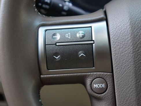 Used 2014 Lexus GX 460 w/ Premium Package AWD/4WD image 11