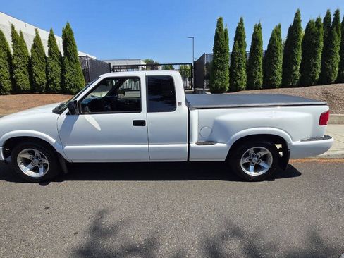 Used 2001 GMC Sonoma 2WD Extended Cab image 8