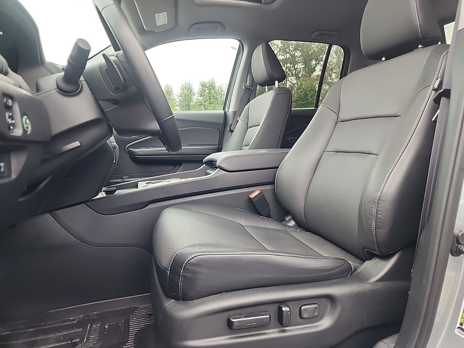 Used 2025 Honda Ridgeline RTL image 19