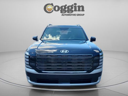 Certified 2026 Hyundai Palisade Calligraphy FWD image 7