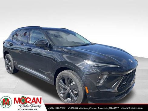Used 2024 Buick Envision Sport Touring AWD/4WD image 2