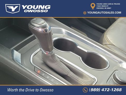 Used 2020 Chevrolet Traverse LT w/ LT Premium Package AWD/4WD image 22