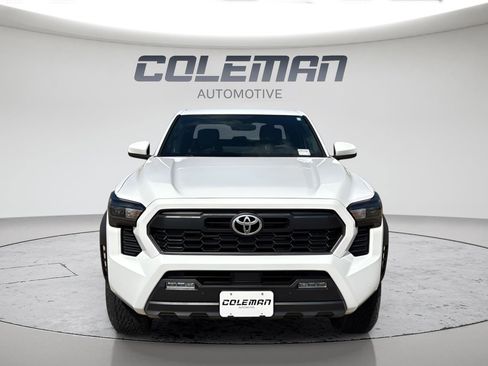 Used 2024 Toyota Tacoma TRD Off-Road w/ TRD Off Road Upgrade Package image 8