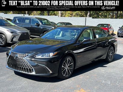 New 2025 Lexus ES 350 w/ Premium Package