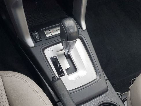 Used 2014 Subaru Forester 2.5i Touring image 27