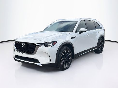 Used 2024 MAZDA CX-90 Plug-In Hybrid w/ Premium Plus AWD/4WD image 3