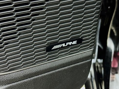 Used 2023 Jeep Grand Cherokee 4WD 4xe image 4