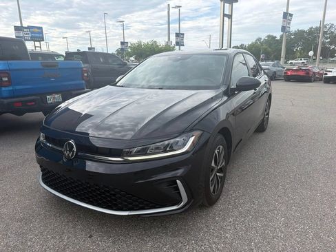 Used 2025 Volkswagen Jetta S FWD image 1