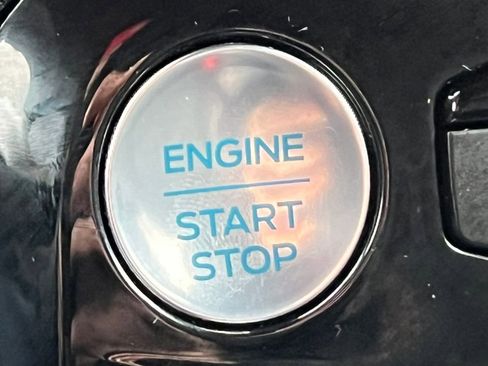 Certified 2023 Ford Escape ST-Line w/ Tech Pack #1 image 27