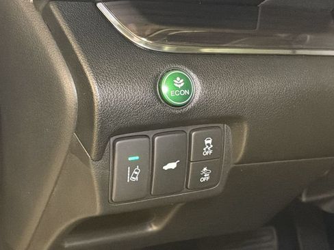 Used 2016 Honda CR-V Touring image 23