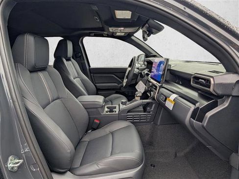 New 2025 Toyota 4Runner Limited image 6