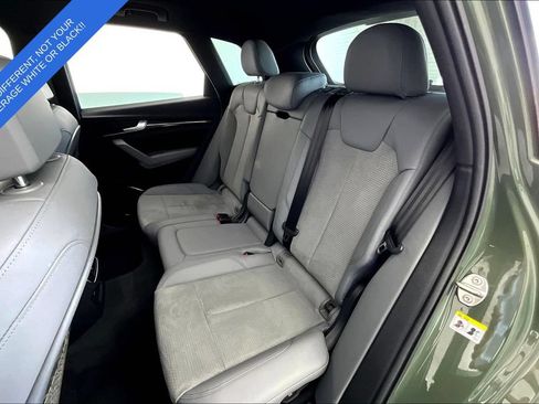 Used 2024 Audi SQ5 Premium w/ Convenience Package AWD/4WD image 32