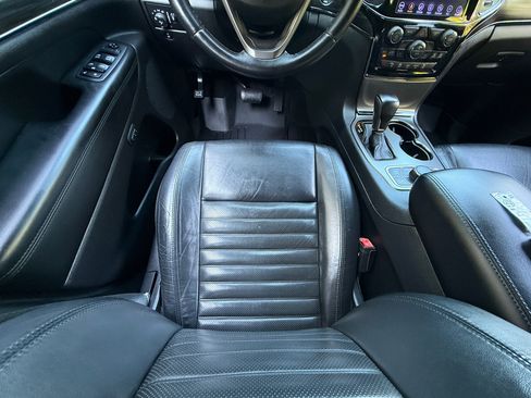 Used 2019 Jeep Grand Cherokee Limited X image 16