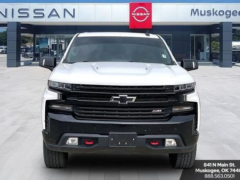 Used 2022 Chevrolet Silverado 1500 LT Trail Boss w/ Safety Package AWD/4WD image 2