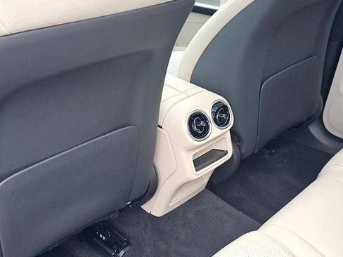 Certified 2023 Mercedes-Benz GLC 300 4MATIC image 26